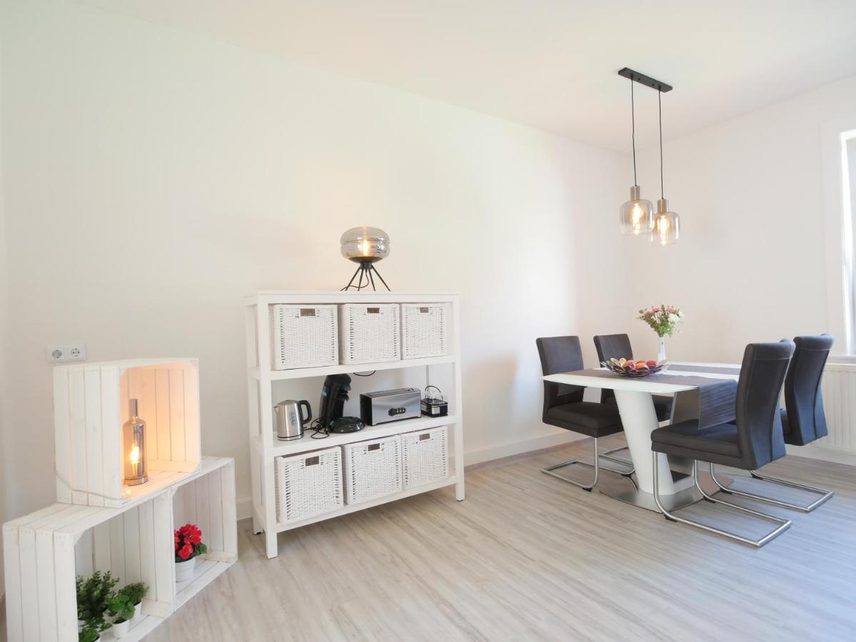 Euphoras - Modern Eingerichtete Ferienwohnung Mit 3 Schlafzimmern Im Harz เคลาส์ทาล-เซลเลอร์เฟลด์ ภายนอก รูปภาพ